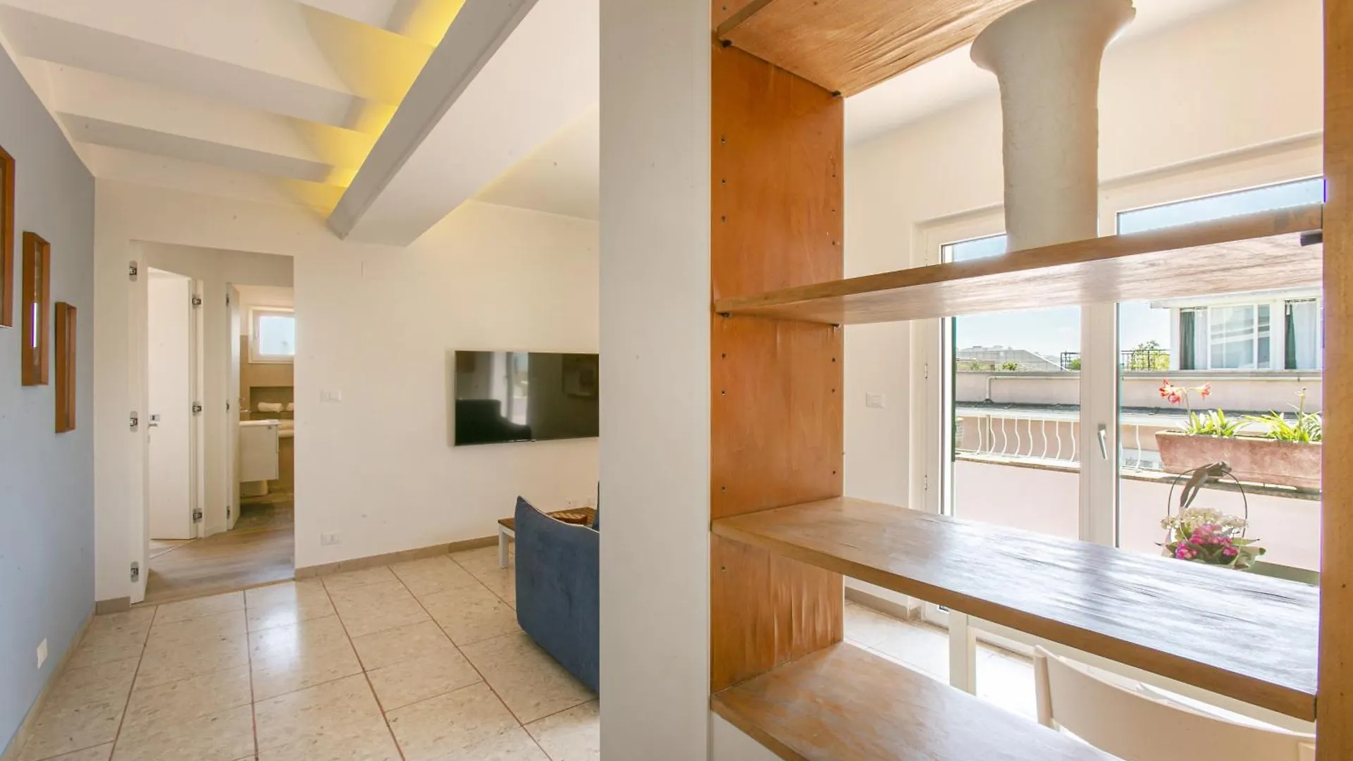 Attico Moderno Con Terrazza Vicino La Metro B Apartment Rome Italy