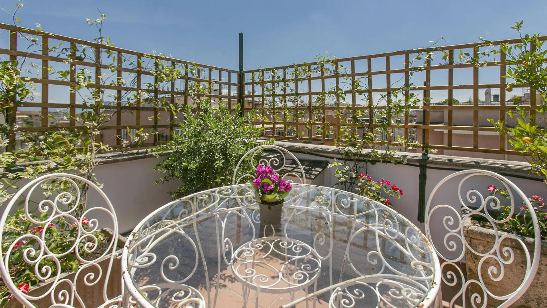 Attico Moderno Con Terrazza Vicino La Metro B Apartment Rome Italy