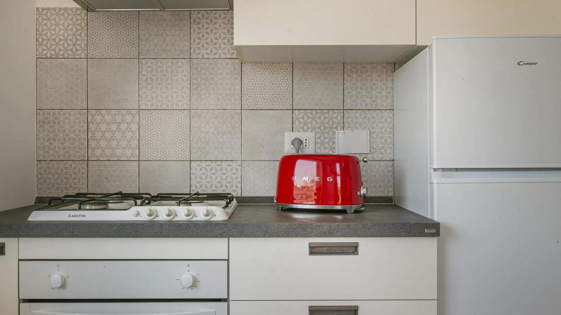 Attico Moderno Con Terrazza Vicino La Metro B Apartment Rome Italy